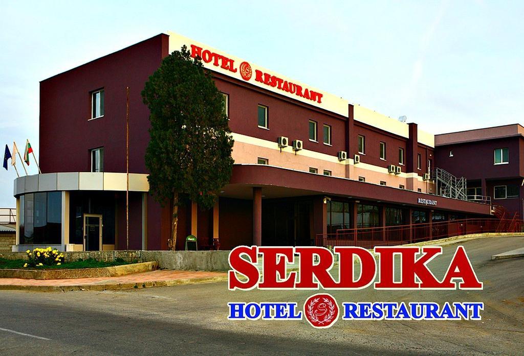 Hotel Serdica Силистра Экстерьер фото